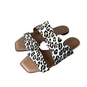 Saks Fifth Avenue Slides size 7